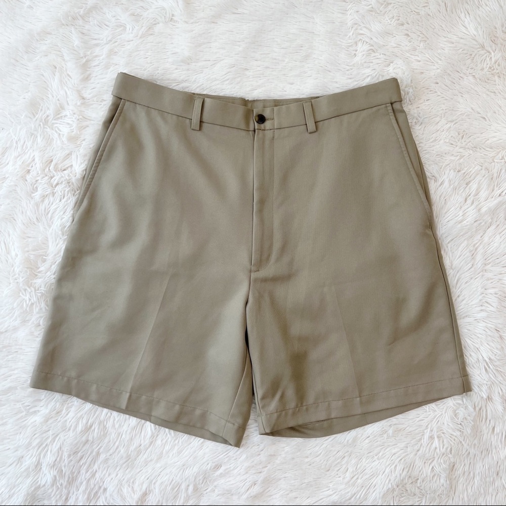Haggar Q men’s tan flat front shorts no iron tan 7” inseam Sz 36
